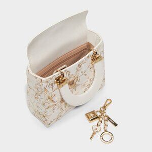 Brand new aldo bag white and gold great for all seasons